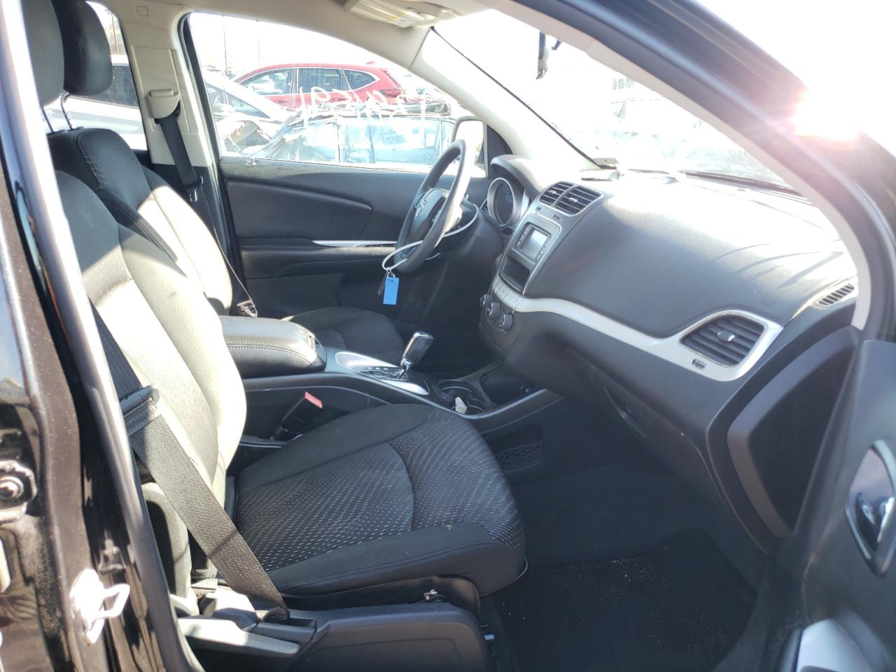 Photo 5 from auction – 2011 DODGE JOURNEY MA with VIN 3D4PG1FG0BT523516