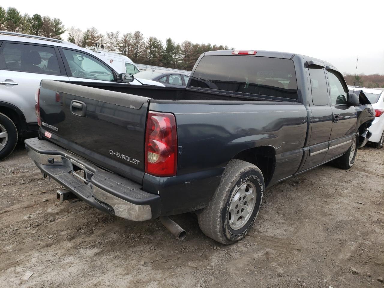 Photo 4 from auction – 2003 CHEVROLET SILVERADO with VIN 2GCEC19V931124052