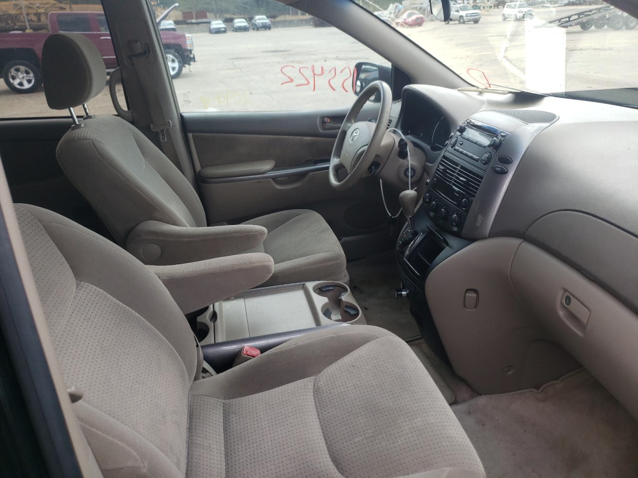 Photo 5 from auction – 2008 TOYOTA SIENNA CE with VIN 5TDZK23C08S209458