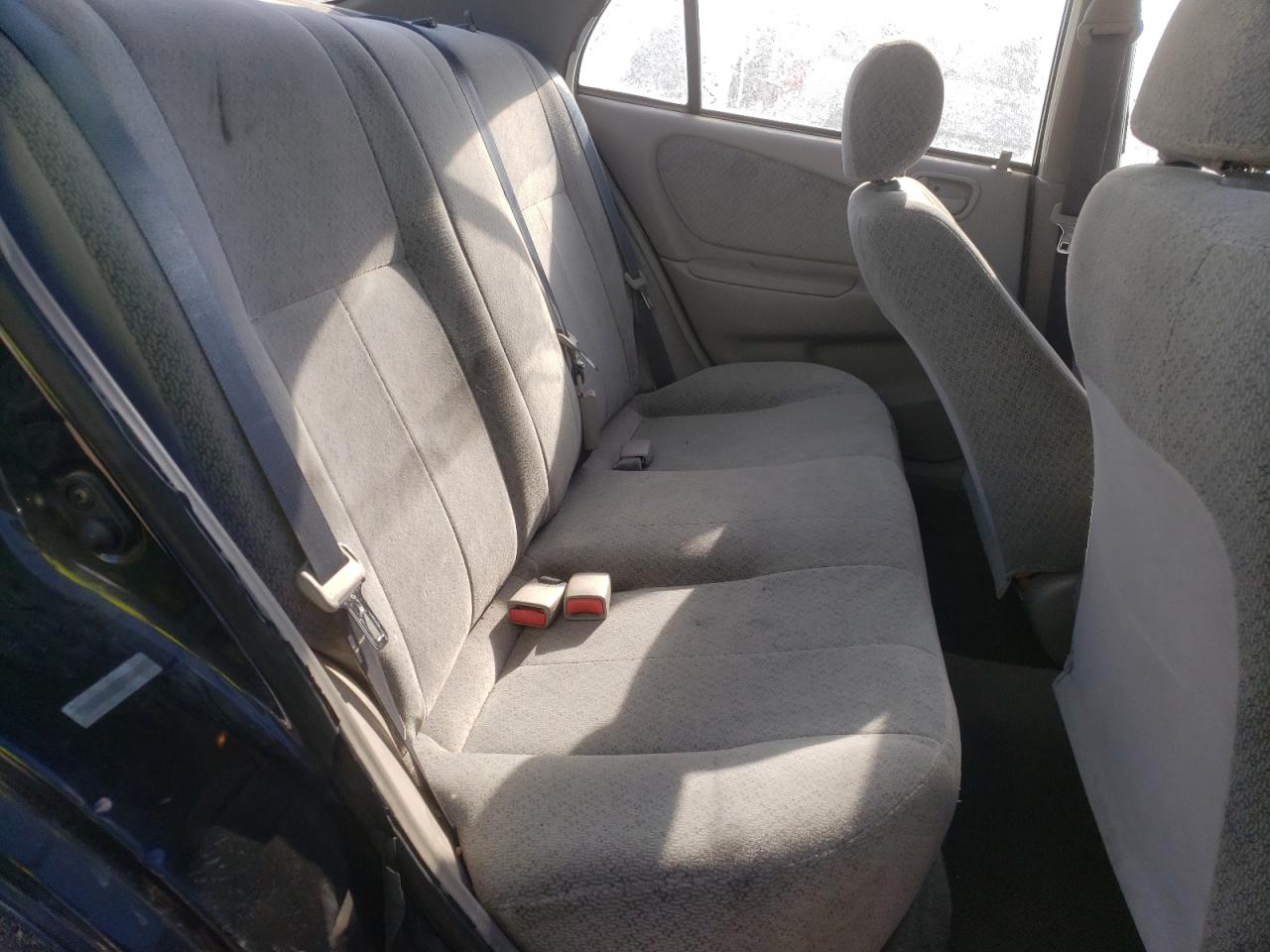 Photo 6 from auction – 2000 TOYOTA COROLLA VE with VIN 1NXBR12E9YZ334217