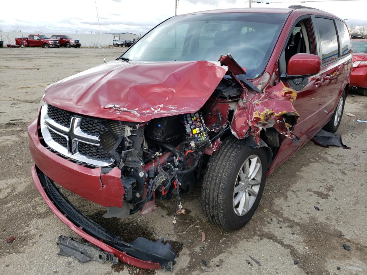 Photo 9 from auction – 2015 DODGE GRAND CARA with VIN 2C4RDGCG0FR549015
