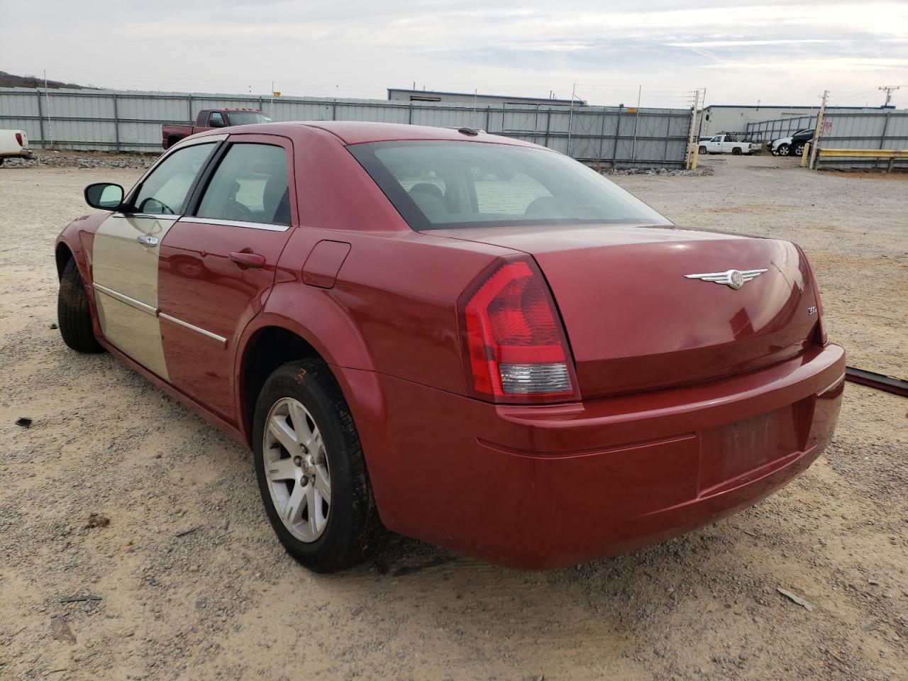 Photo 3 from auction – 2007 CHRYSLER 300 with VIN 2C3LA43R37H860318