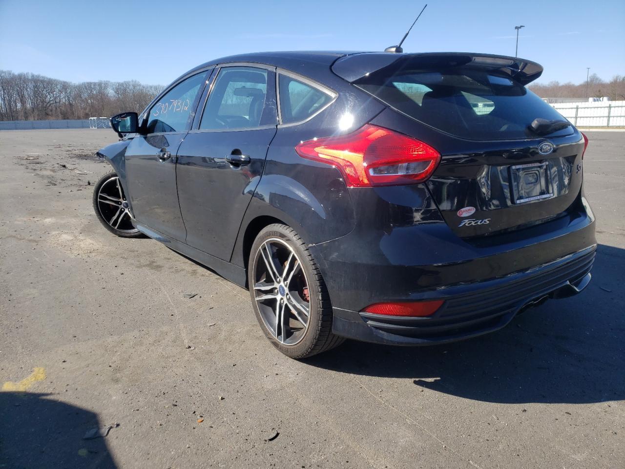 Photo 3 from auction – 2016 FORD FOCUS ST with VIN 1FADP3L99GL278998