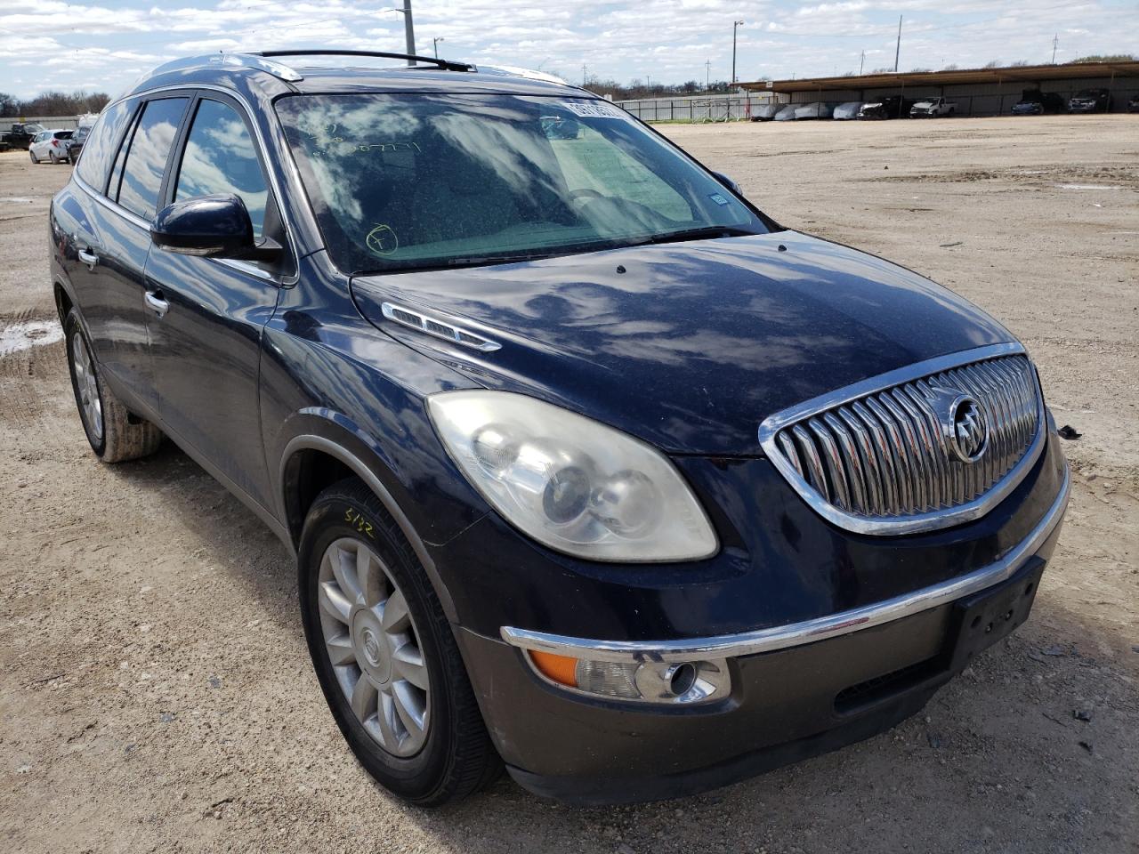 BUICK ENCLAVE CX 2011 with VIN 5GAKRBED4BJ207771 - Photo from auction