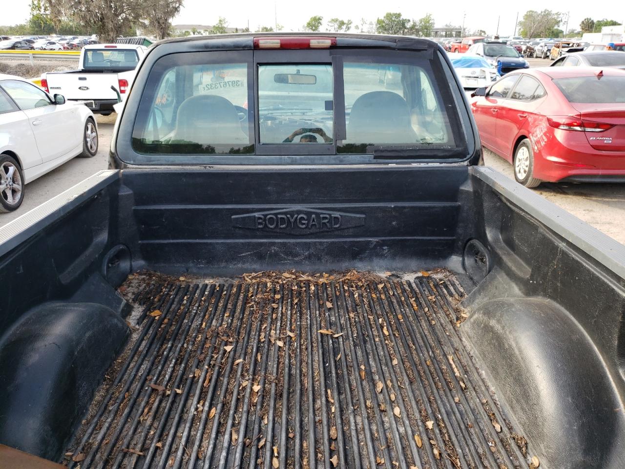 Photo 6 from auction – 1998 FORD F150 with VIN 1FTZF1763WNC26664