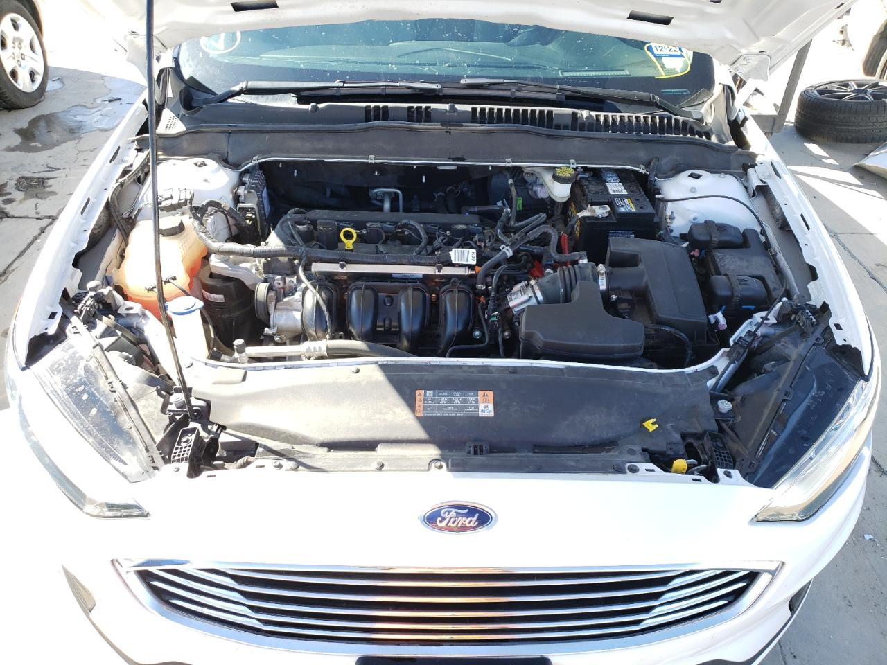 Photo 7 from auction – 2019 FORD FUSION S with VIN 3FA6P0G78KR183276