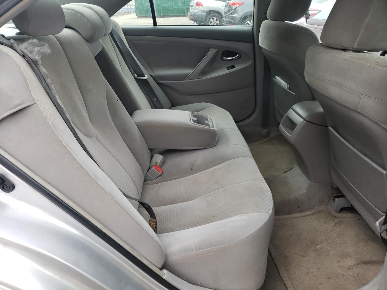 Photo 6 from auction – 2007 TOYOTA CAMRY with VIN 4T1BE46K57U172288