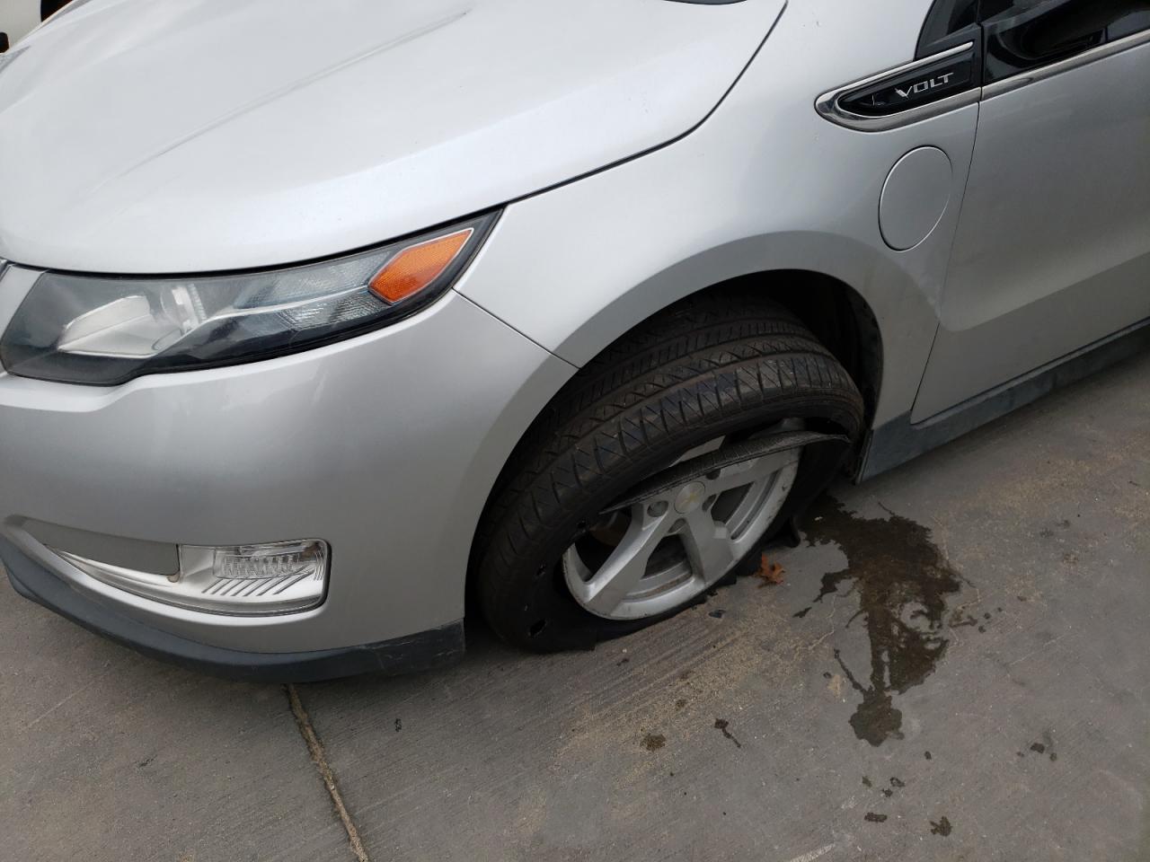 Photo 9 from auction – 2013 CHEVROLET VOLT with VIN 1G1RE6E45DU147543