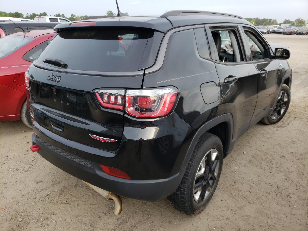 Photo 4 from auction – 2018 JEEP COMPASS TR with VIN 3C4NJDDB0JT401770