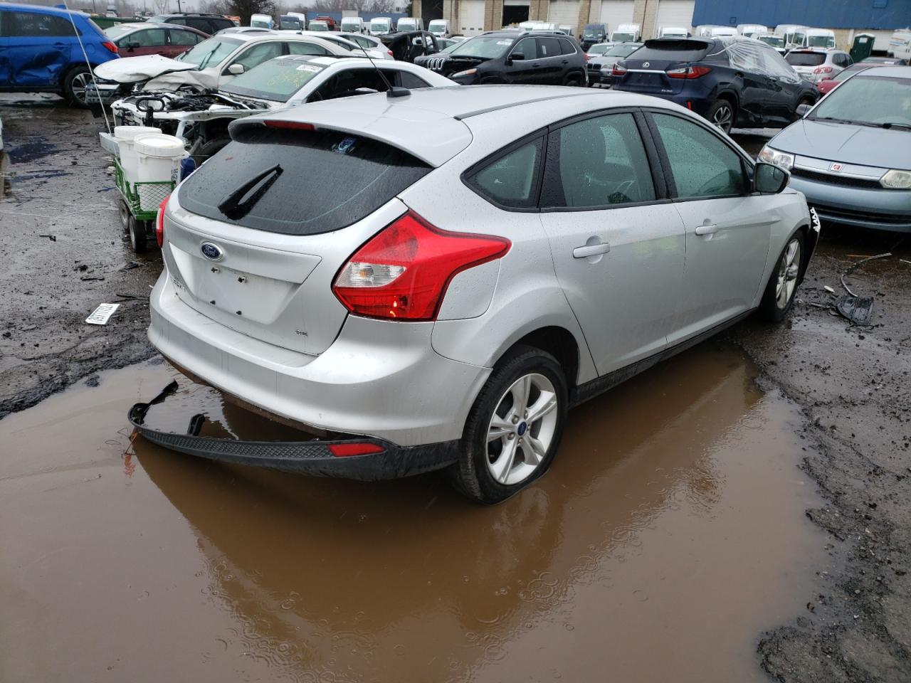 Photo 4 from auction – 2013 FORD FOCUS SE with VIN 1FADP3K29DL157324