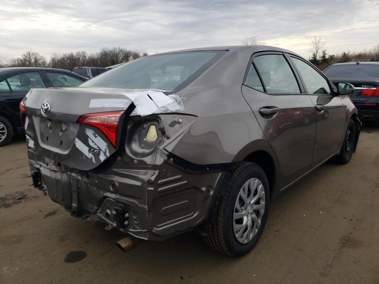 Photo 4 from auction – 2019 TOYOTA COROLLA L with VIN 2T1BURHE6KC183799