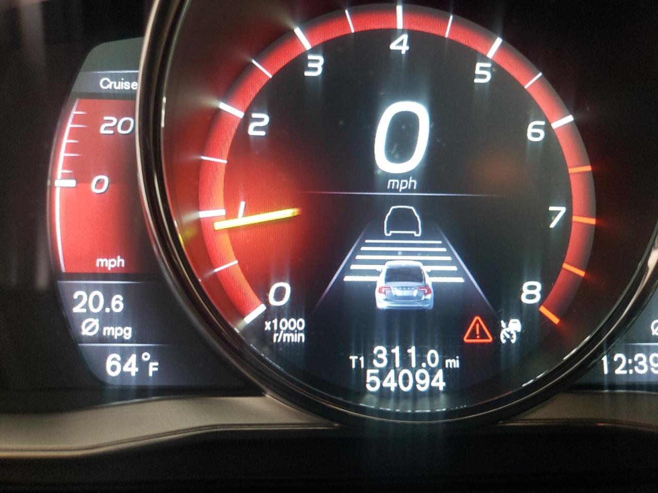 Photo 8 from auction – 2016 VOLVO S60 PLATIN with VIN LYV402FM4GB093187