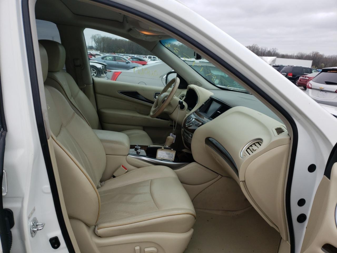 Photo 5 from auction – 2013 INFINITI JX35 with VIN 5N1AL0MN4DC347607