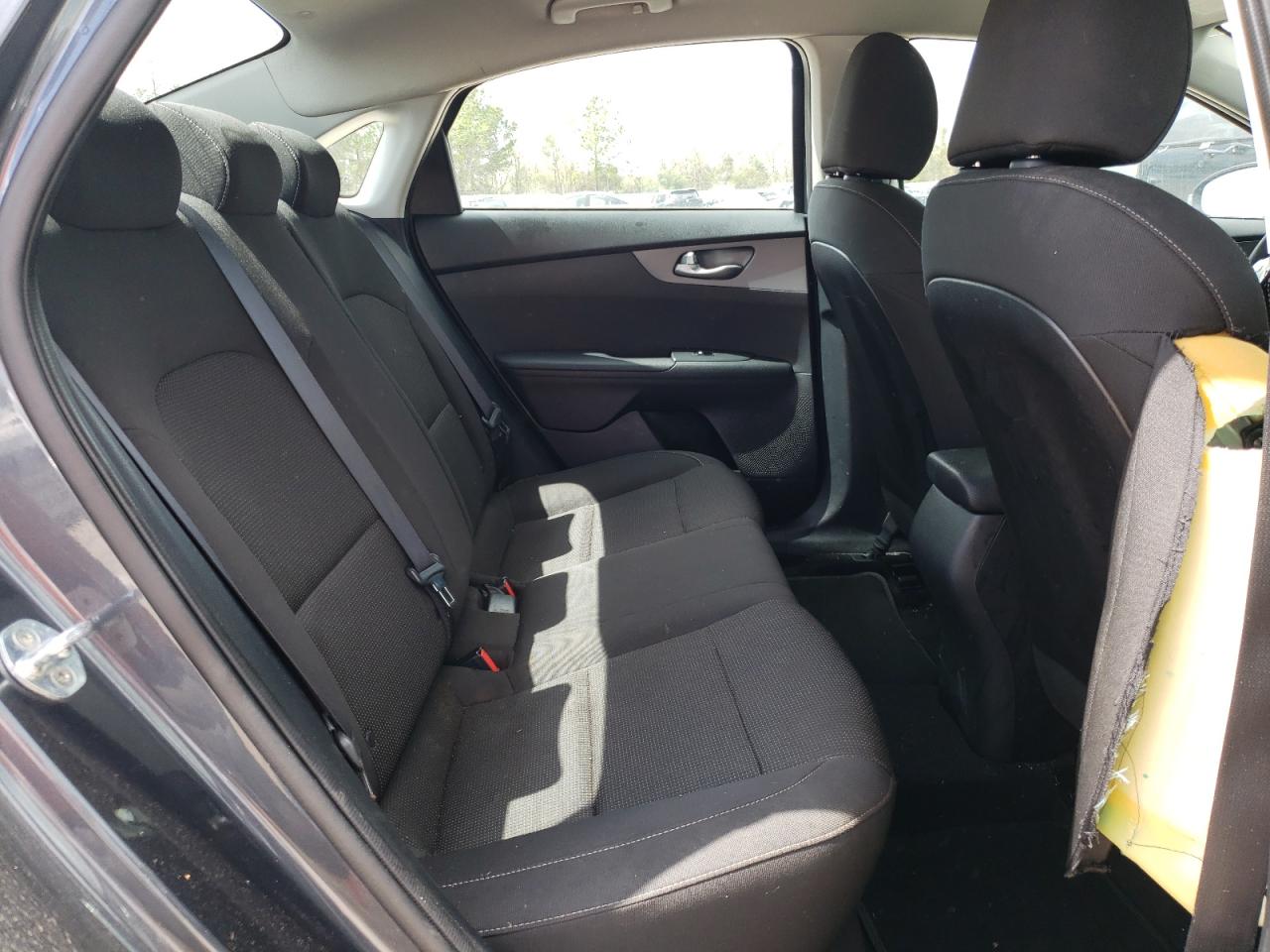 Photo 6 from auction – 2020 KIA FORTE FE with VIN 3KPF24ADXLE225969