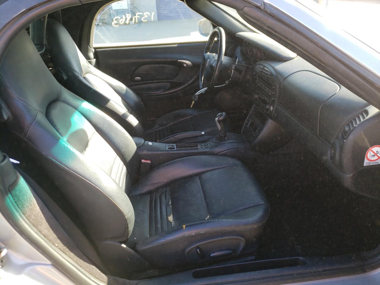 Photo 5 from auction – 2001 PORSCHE BOXSTER with VIN WP0CA29891U627207