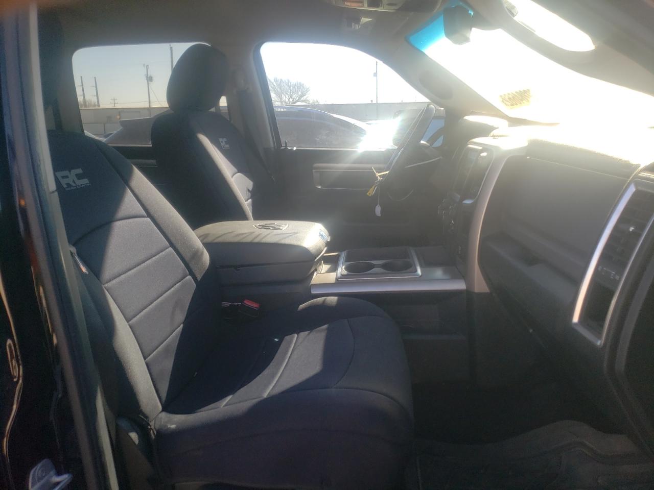 Photo 5 from auction – 2014 RAM 1500 SLT with VIN 1C6RR7LT8ES275582