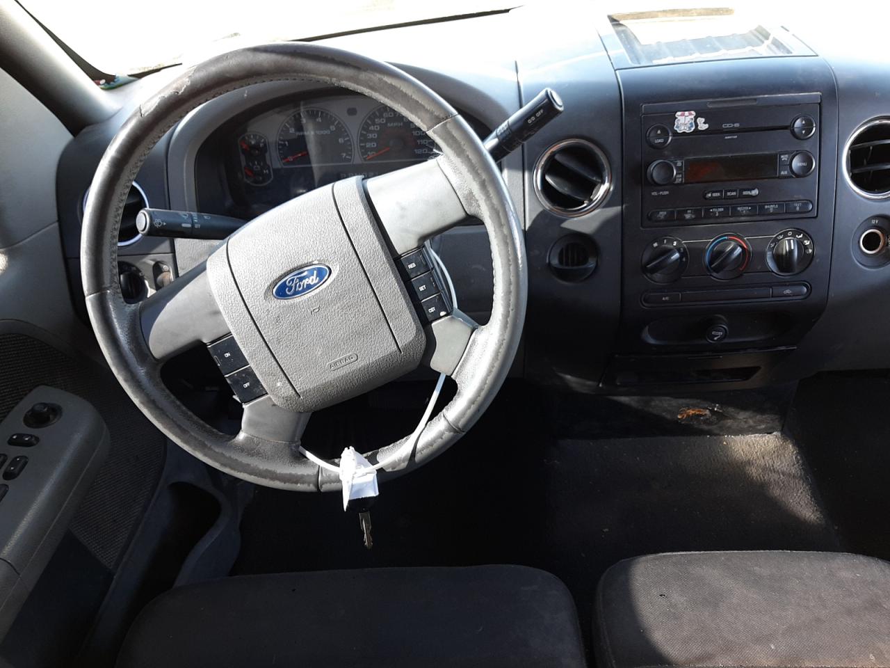 Photo 9 from auction – 2006 FORD F150 with VIN 1FTPX12V56NB23488