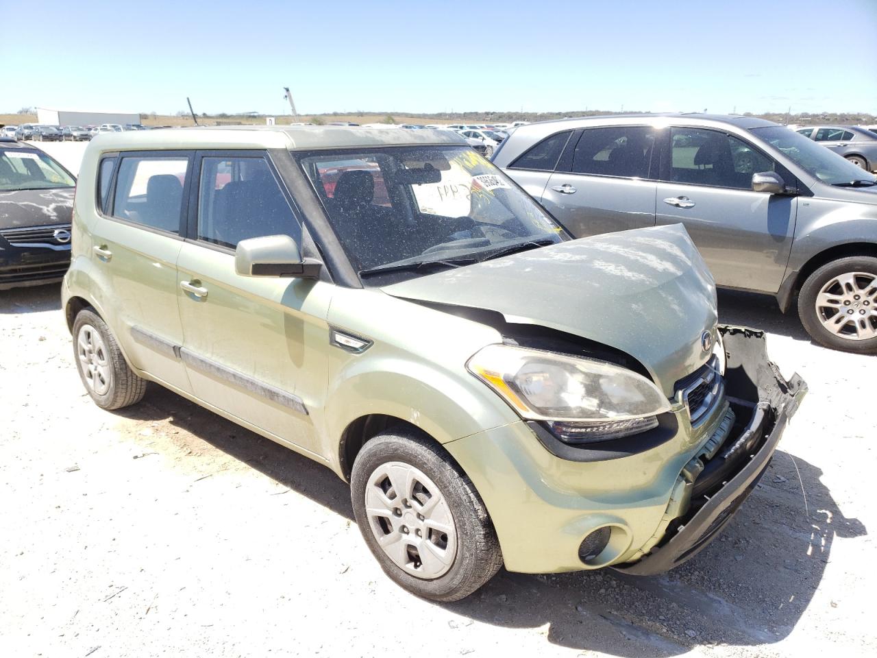 Photo 1 from auction – 2013 KIA SOUL with VIN KNDJT2A54D7562904