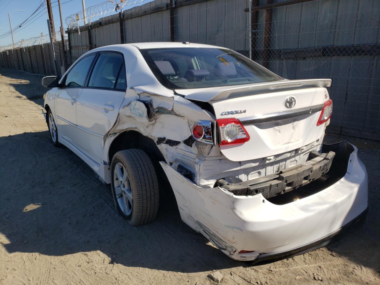 Photo 3 from auction – 2011 TOYOTA COROLLA BA with VIN 2T1BU4EEXBC743167