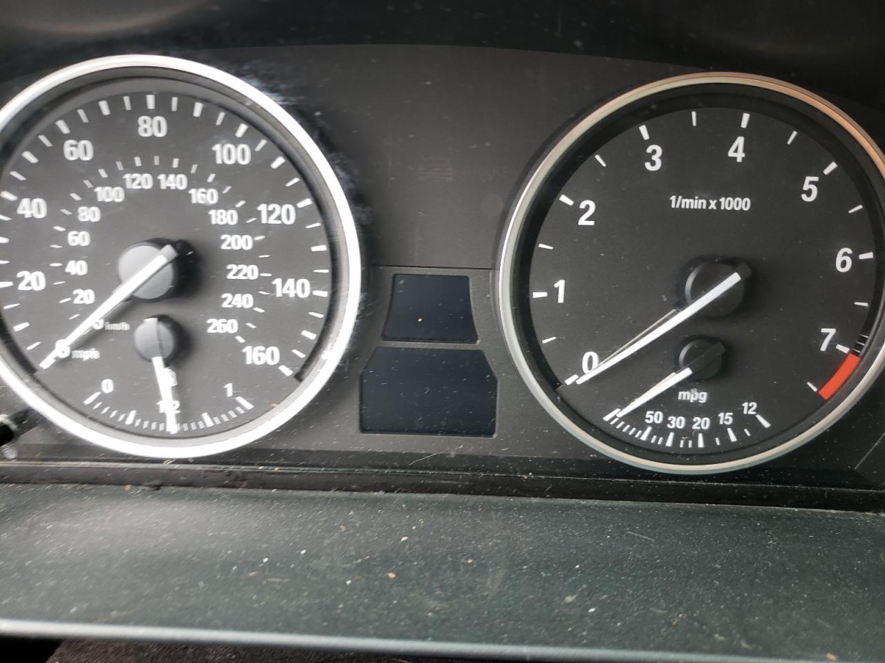 Photo 8 from auction – 2009 BMW 528 I with VIN WBANU535X9C119469