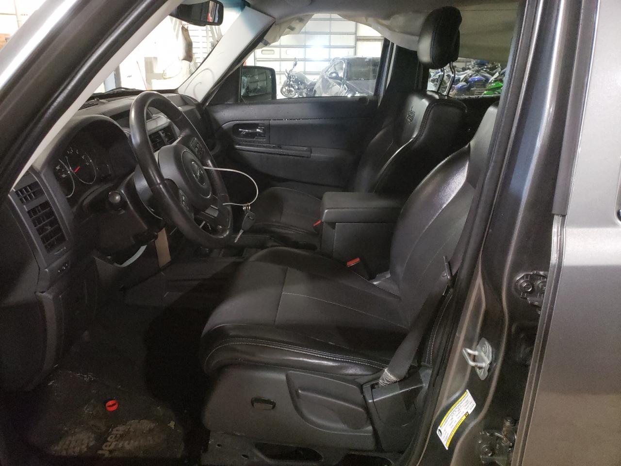 Photo 5 from auction – 2012 JEEP LIBERTY SP with VIN 1C4PJMAK8CW182888