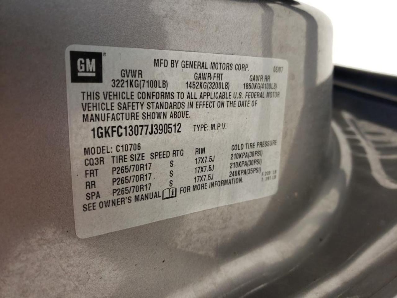 Photo 10 from auction – 2007 GMC YUKON with VIN 1GKFC13077J390512