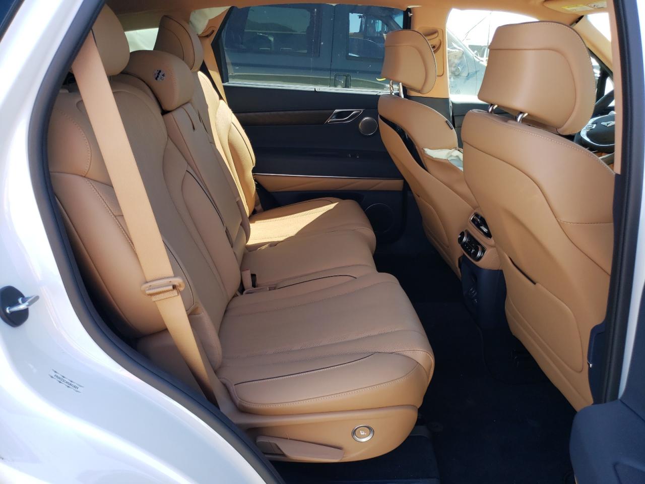 Photo 6 from auction – 2021 GENESIS GV80 BASE with VIN KMUHCESC4MU041824