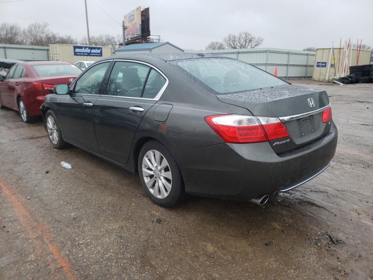 Photo 3 from auction – 2013 HONDA ACCORD with VIN 1HGCR3F84DA008959