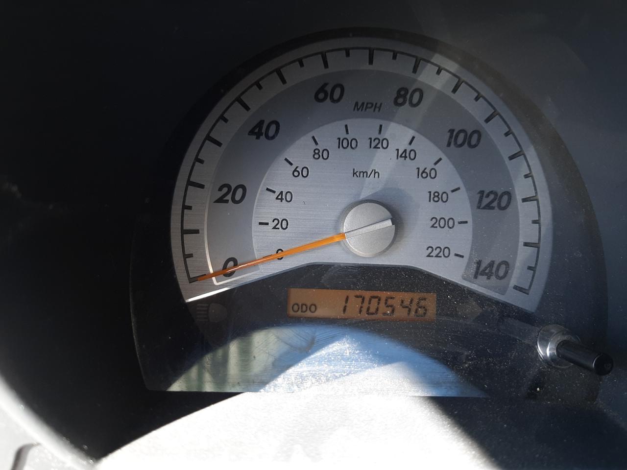 Photo 8 from auction – 2005 TOYOTA SCION TC with VIN JTKDE177250053813