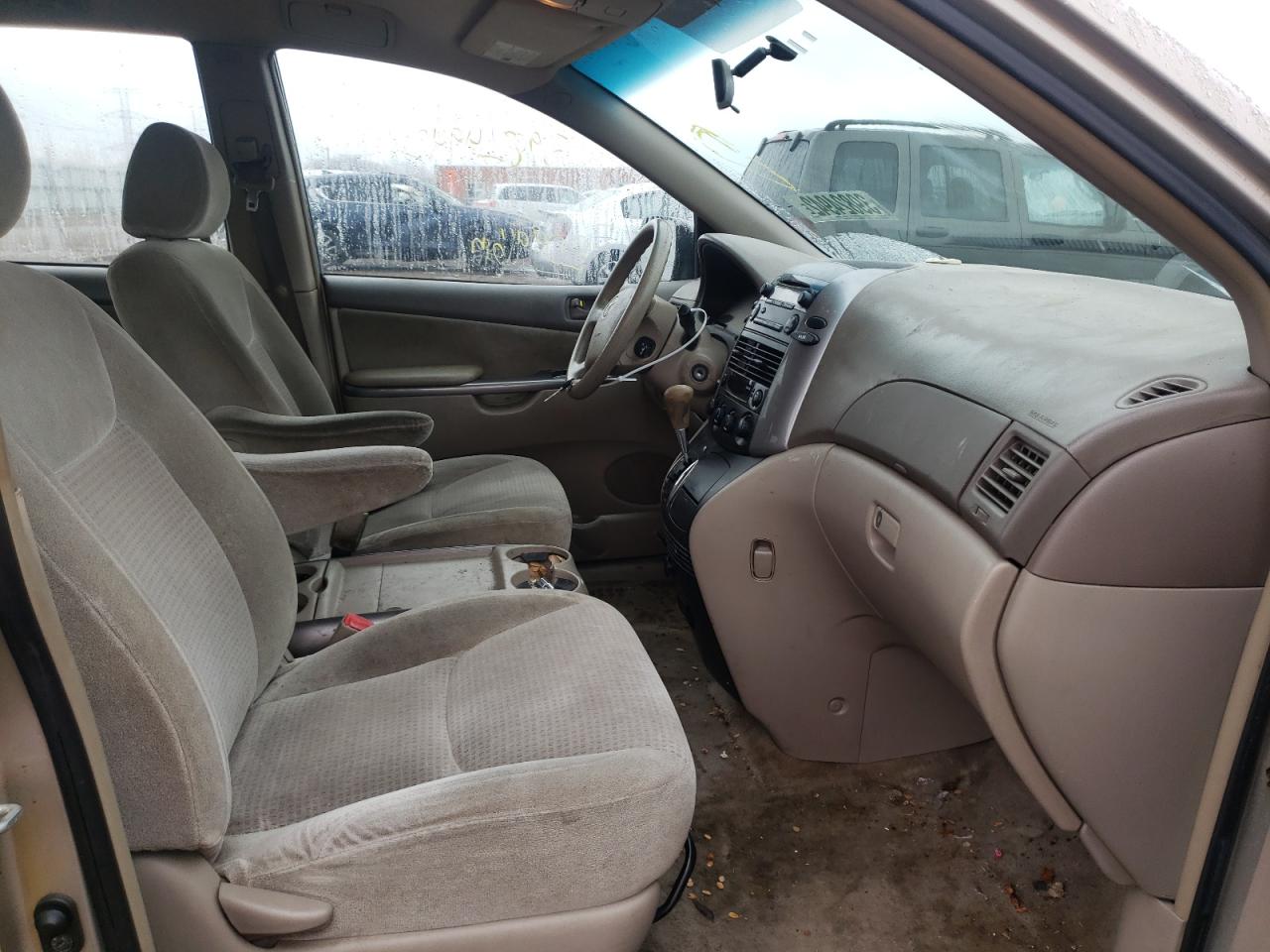 Photo 5 from auction – 2006 TOYOTA SIENNA CE with VIN 5TDZA23CX6S550558