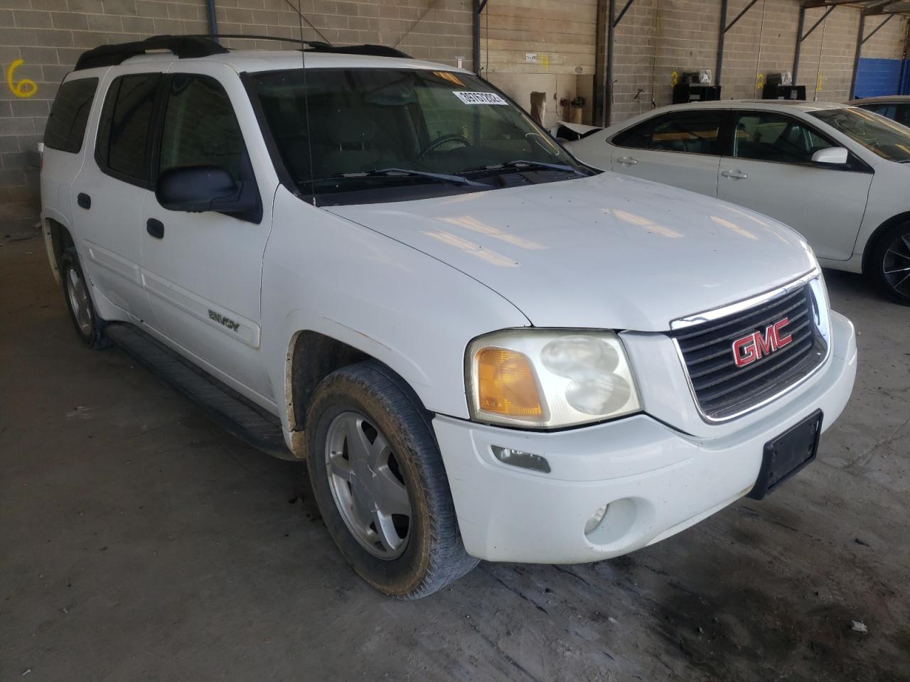 GMC ENVOY XL 2003 with VIN 1GKET16S536170887 - Photo from auction