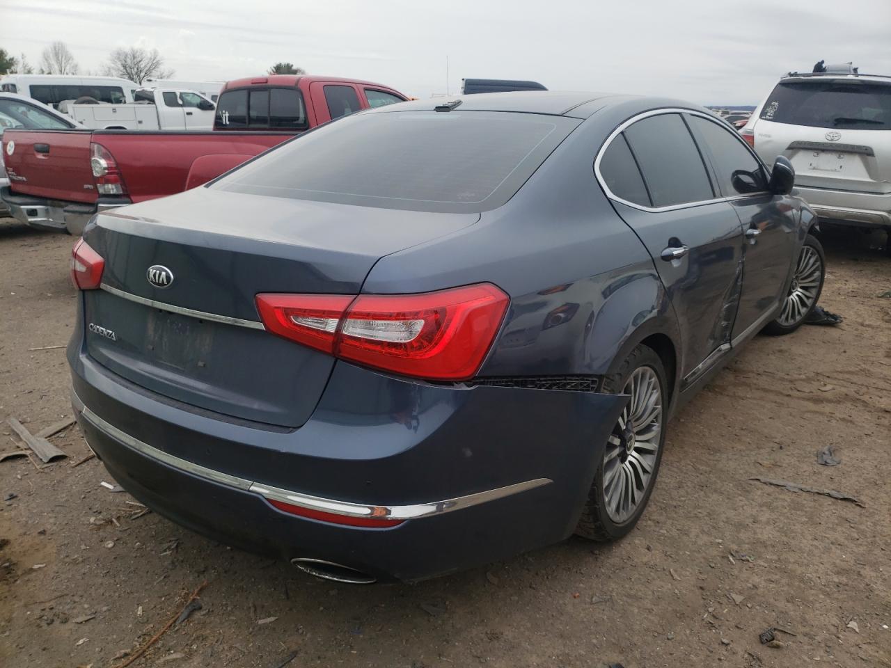 Photo 4 from auction – 2015 KIA CADENZA PR with VIN KNALN4D75F5178296