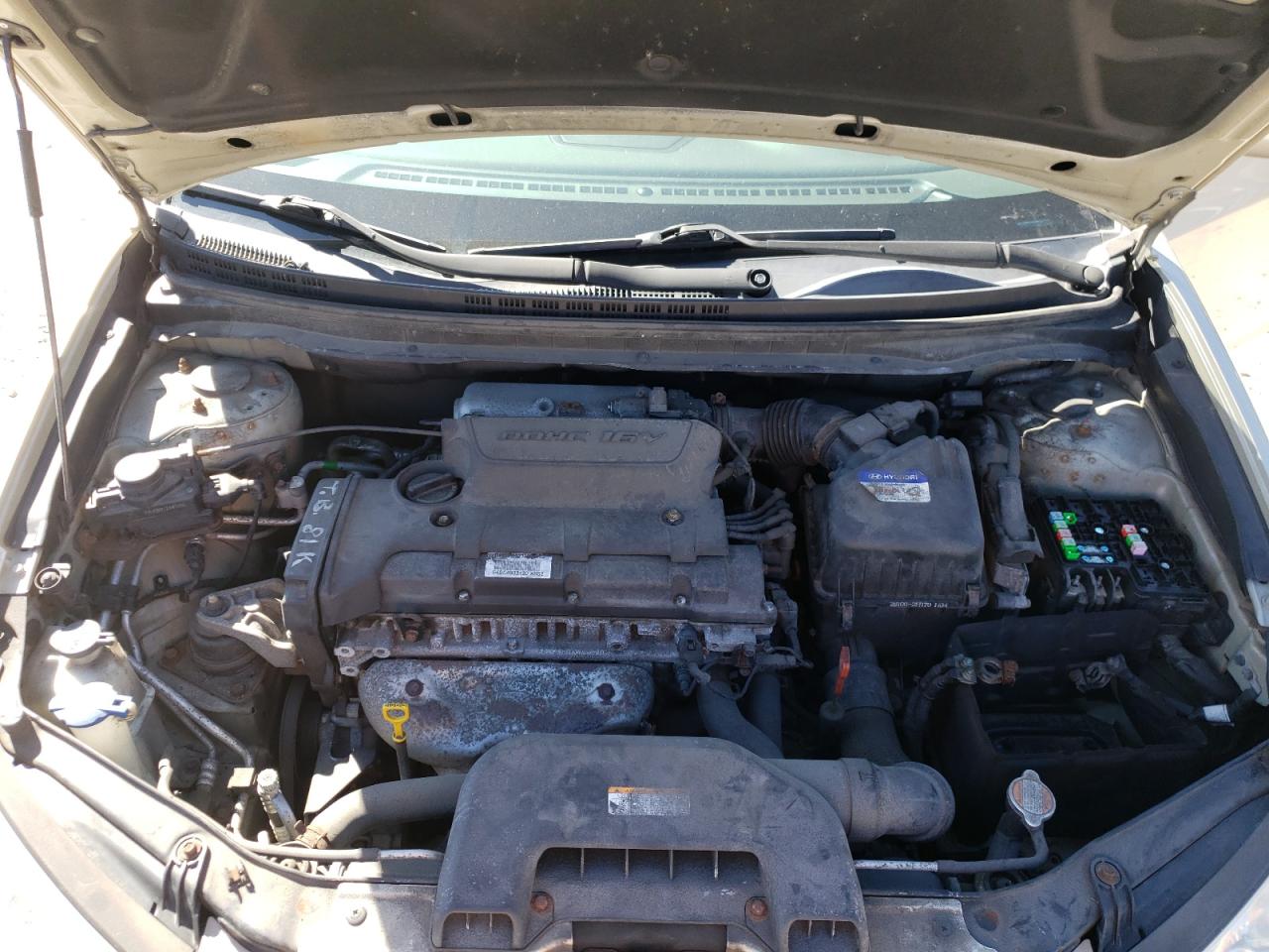 Photo 7 from auction – 2010 HYUNDAI ELANTRA with VIN KMHDU4AD9AU166201