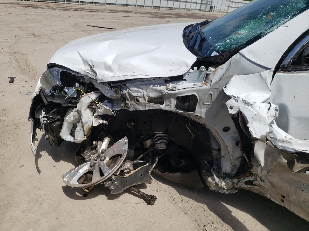 Photo 9 from auction – 2017 CHEVROLET EQUINOX LS with VIN 2GNALBEK8H1503770