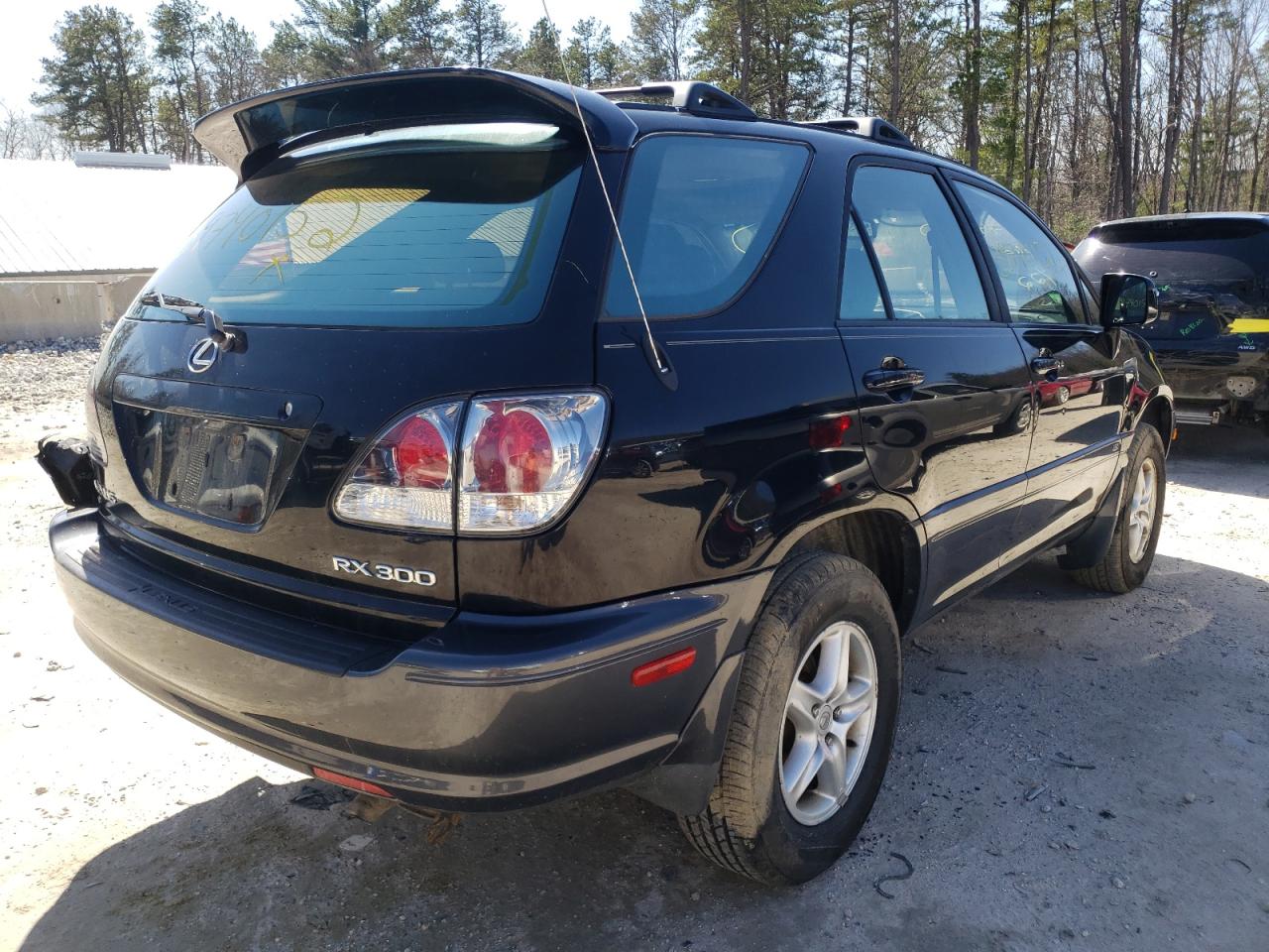 Photo 4 from auction – 2002 LEXUS RX 300 with VIN JTJHF10U420248391