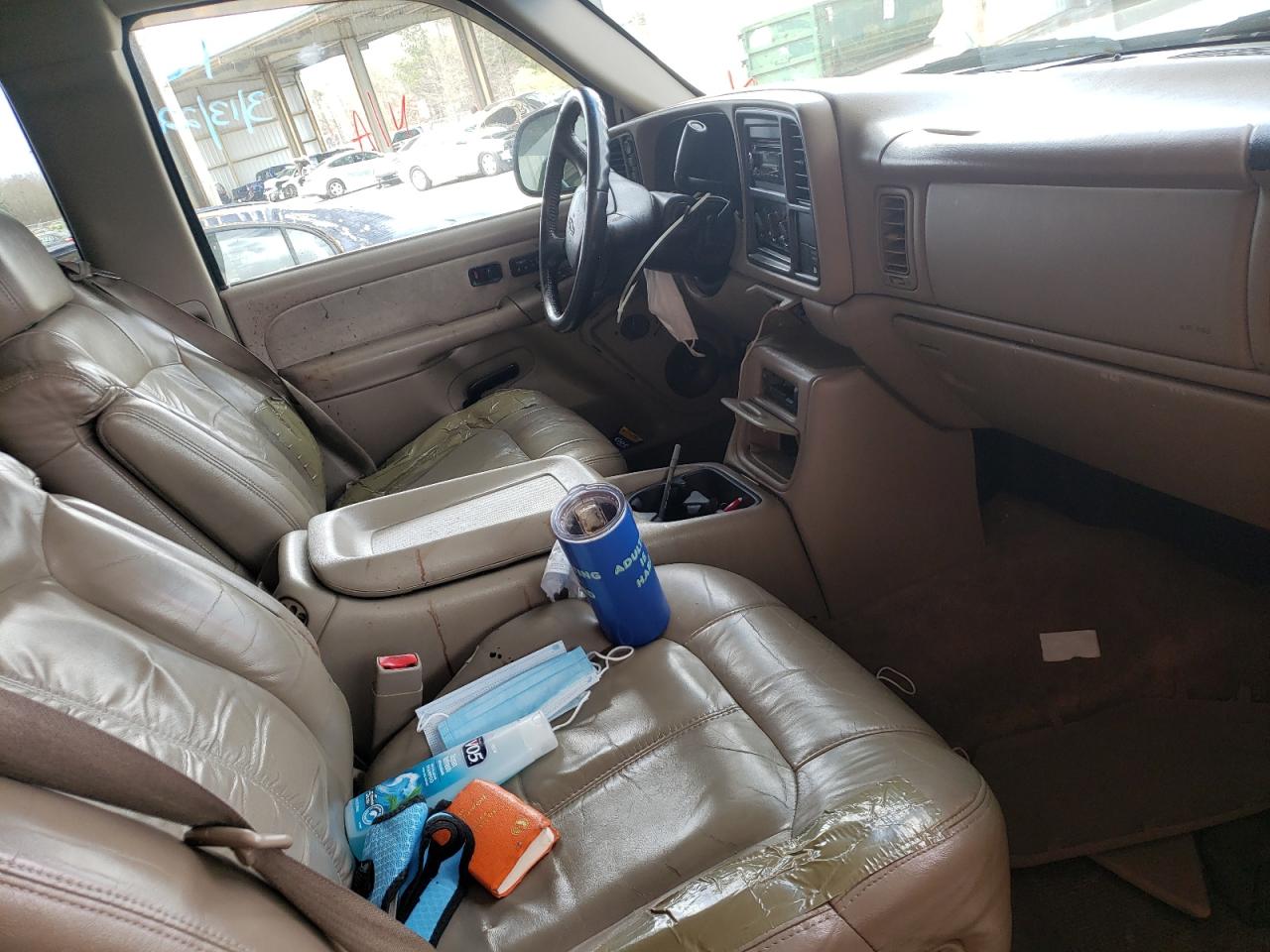 Photo 5 from auction – 2002 CHEVROLET SILVERADO with VIN 2GCEK19T121325783
