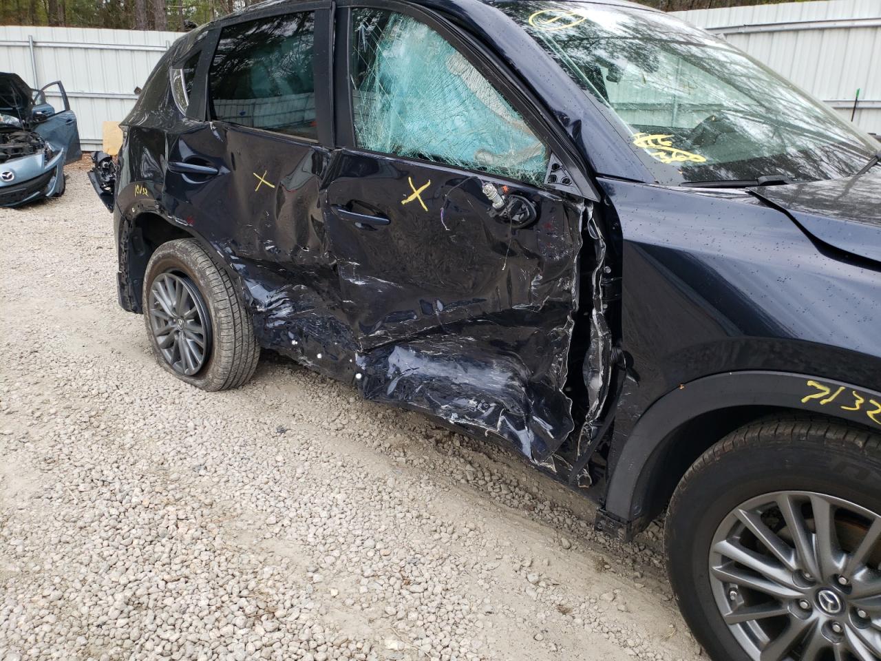 Photo 9 from auction – 2017 MAZDA CX-5 TOURI with VIN JM3KFACL0H0104817
