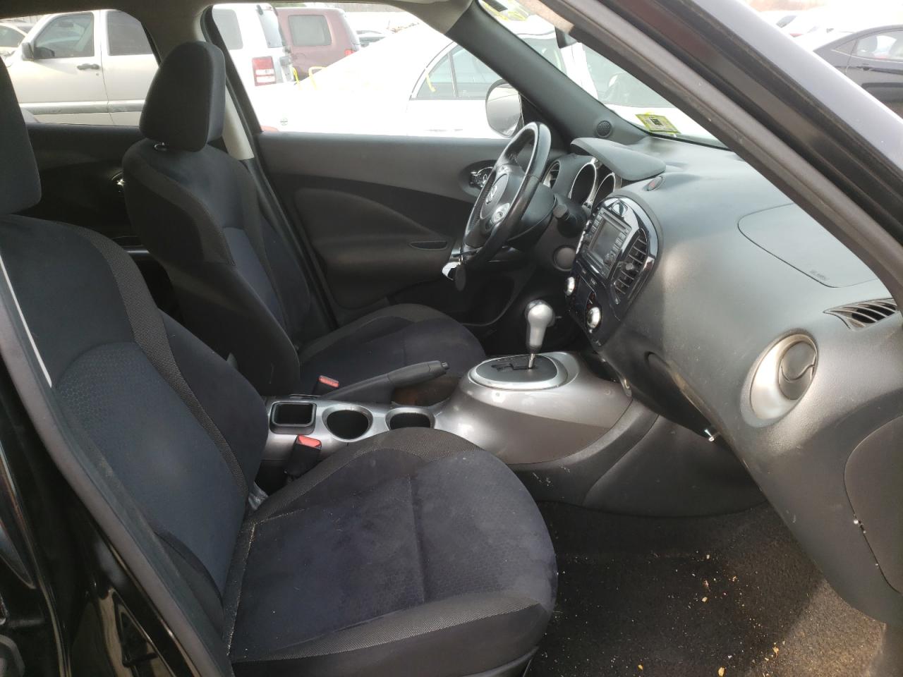 Photo 5 from auction – 2014 NISSAN JUKE S with VIN JN8AF5MV2ET359351
