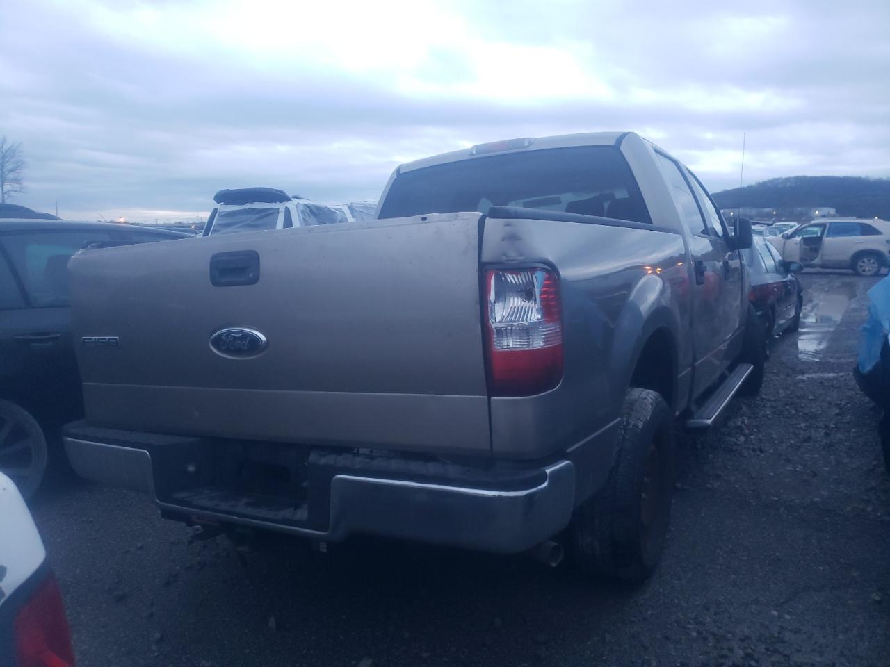 Photo 4 from auction – 2006 FORD F150 SUPER with VIN 1FTRW12W46FB04638