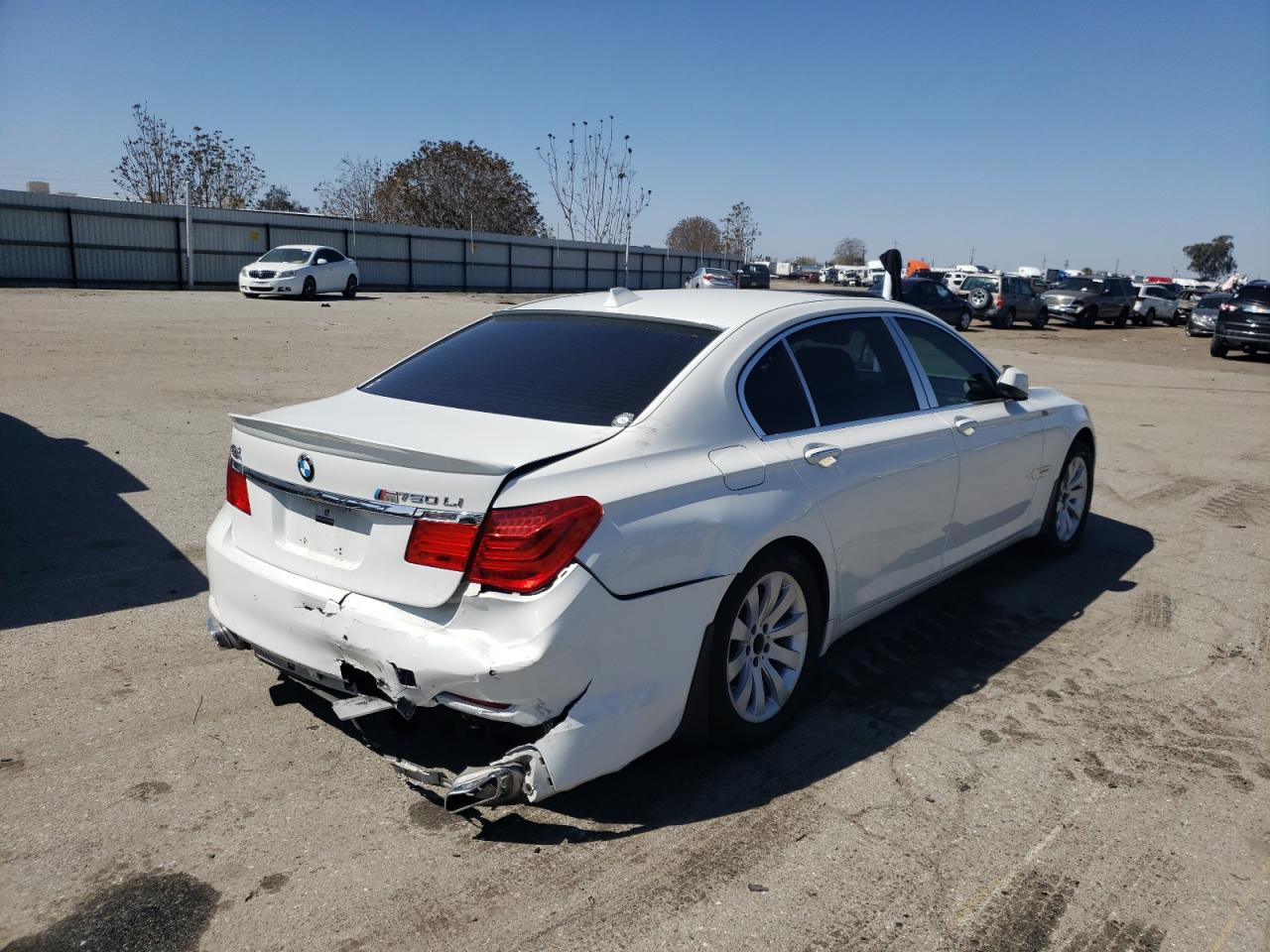 Photo 4 from auction – 2011 BMW 750 with VIN WBAKB8C51BCY64546