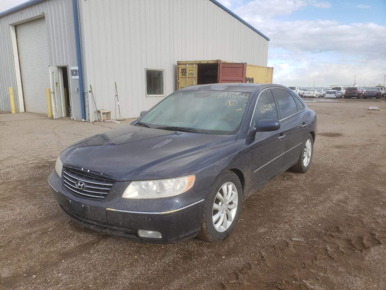 Photo 2 from auction – 2006 HYUNDAI AZERA SE with VIN KMHFC46F66A098244