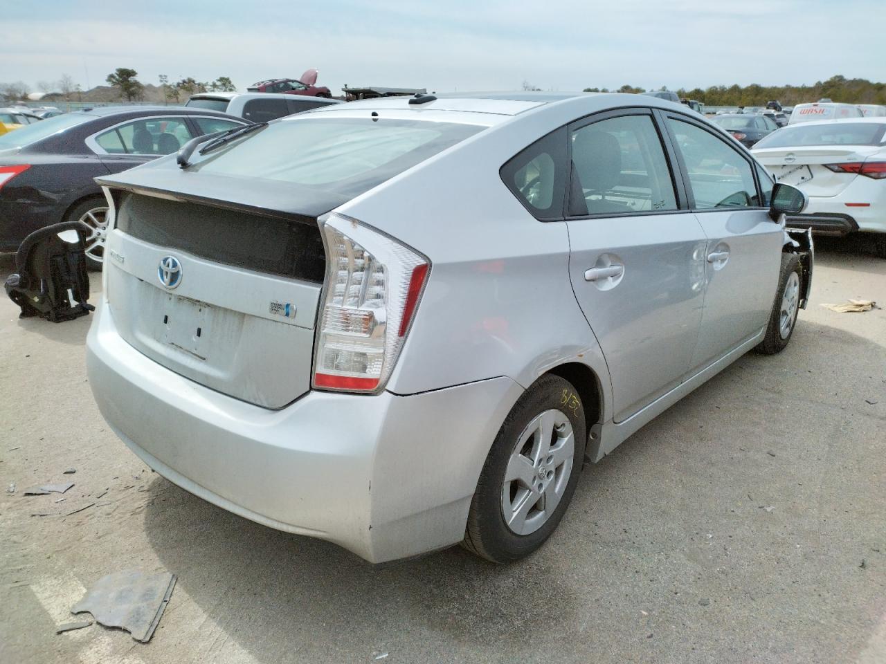 Photo 4 from auction – 2010 TOYOTA PRIUS with VIN JTDKN3DU1A0183645