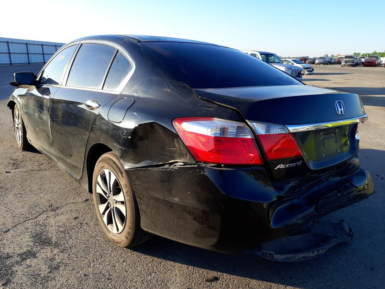 Photo 3 from auction – 2014 HONDA ACCORD LX with VIN 1HGCR2F38EA064581