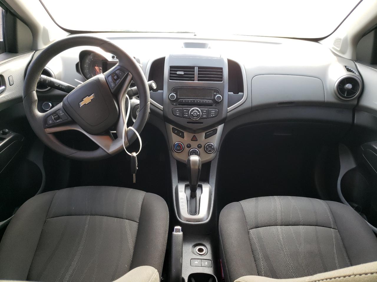 Photo 9 from auction – 2014 CHEVROLET SONIC with VIN 1G1JC5SH9E4160527