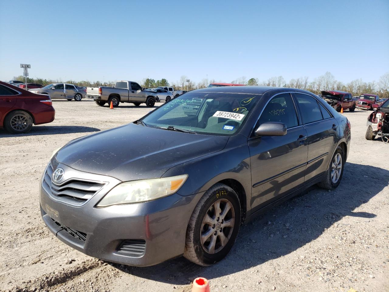 Photo 2 from auction – 2011 TOYOTA CAMRY BASE with VIN 4T4BF3EK1BR136136