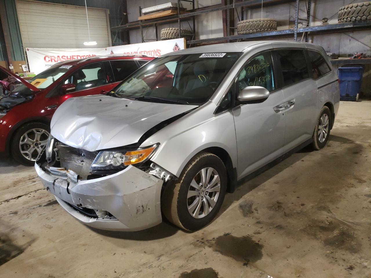 Photo 2 from auction – 2015 HONDA ODYSSEY EX with VIN 5FNRL5H40FB114755