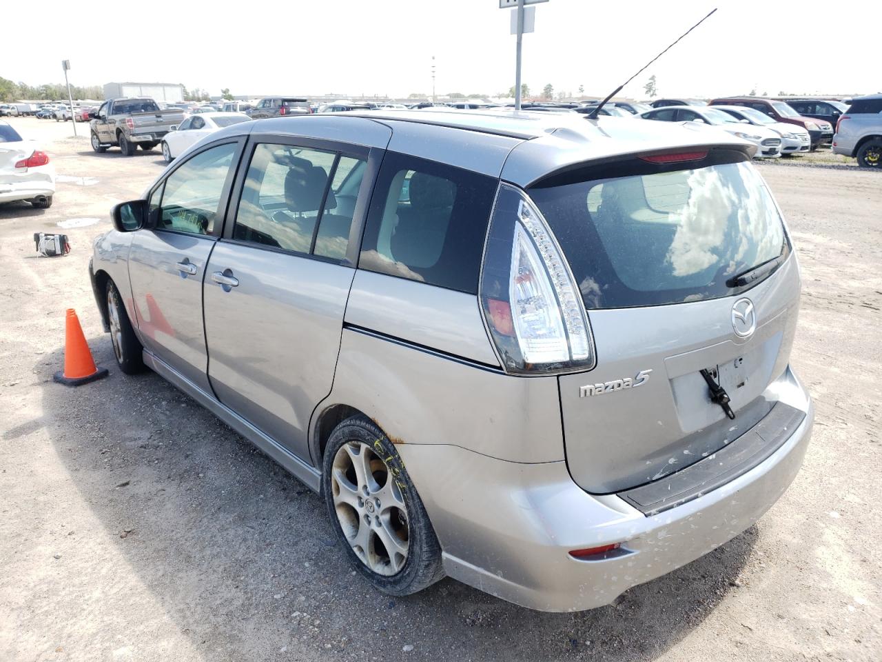 Photo 3 from auction – 2010 MAZDA 5 with VIN JM1CR2WL1A0380824