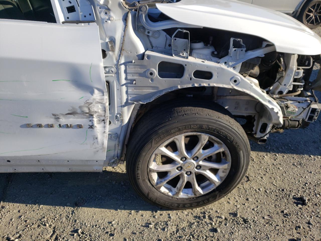 Photo 9 from auction – 2018 CHEVROLET EQUINOX LT with VIN 2GNAXJEV7J6267601