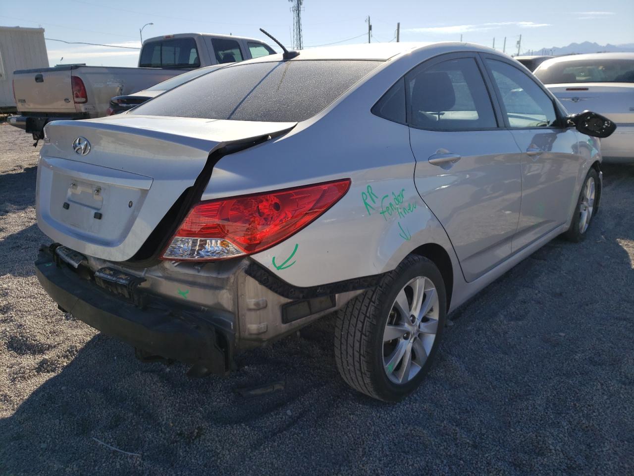 Photo 4 from auction – 2014 HYUNDAI ACCENT GLS with VIN KMHCU4AE2EU776094