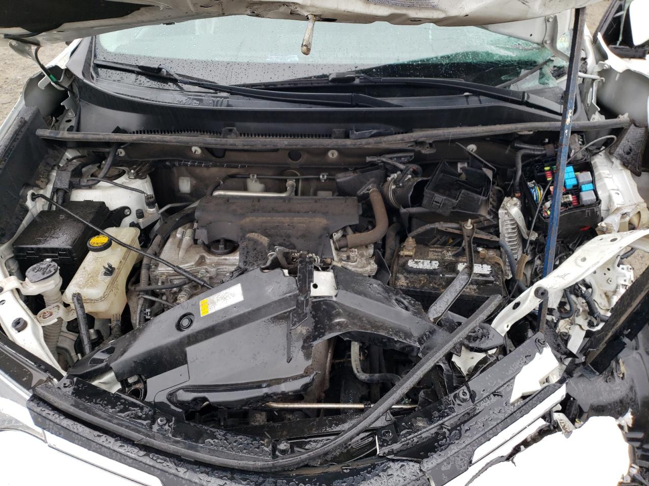 Photo 7 from auction – 2016 TOYOTA RAV4 LIMIT with VIN 2T3DFREV9GW521300